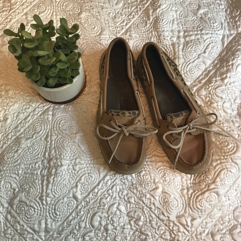 Leopard Print Sperry Boat Shoes-EUC