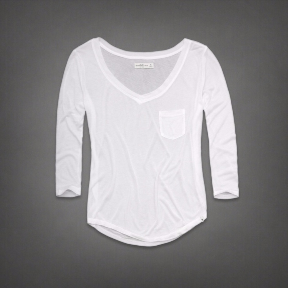ABERCROMBIE AND FITCH White Long Sleeved T-Shirt