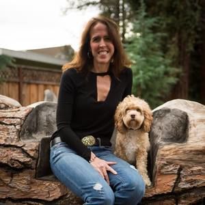 Meet your Posher, Leslie