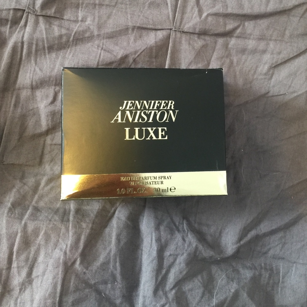 Jennifer Aniston Luxe Perfume