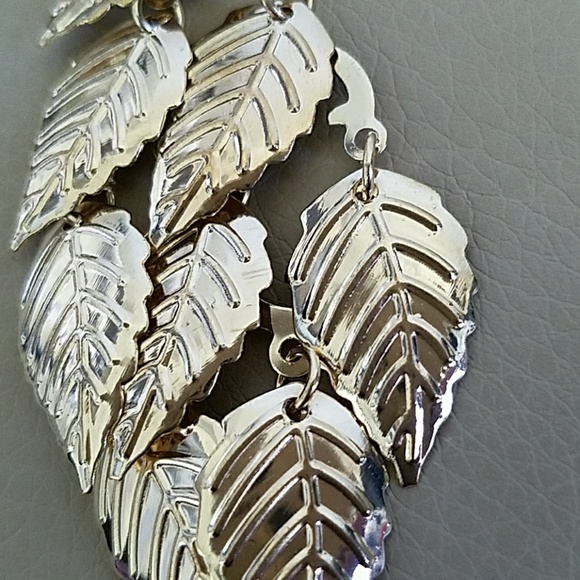 ✴GOLDEN LEAVES EARRING - Picture 6 of 7