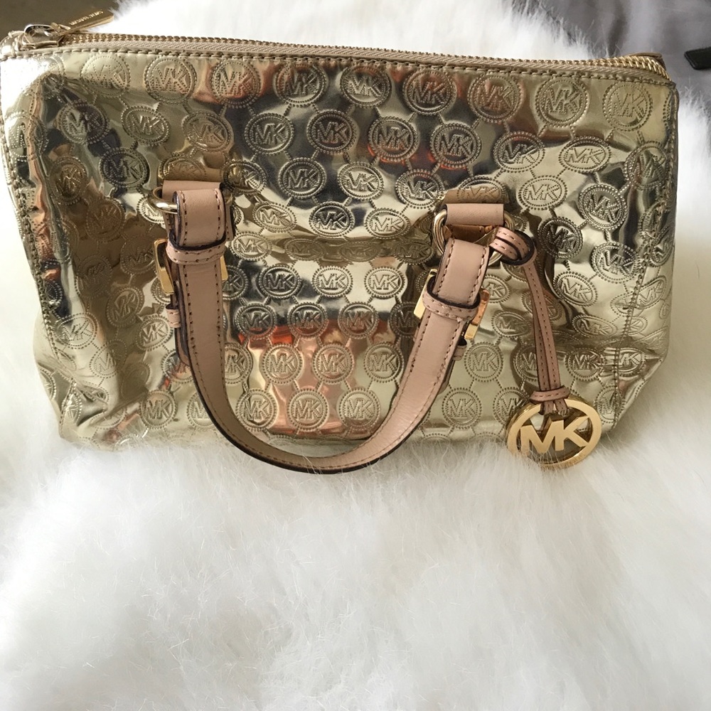 Michael Kors purse