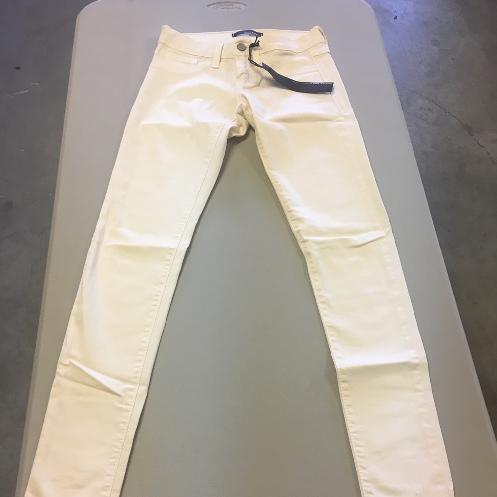 Flying Monkey skinny jeans. NWT