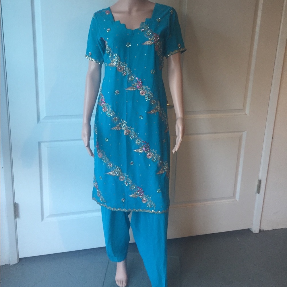 Indian salwar. Punjabi style