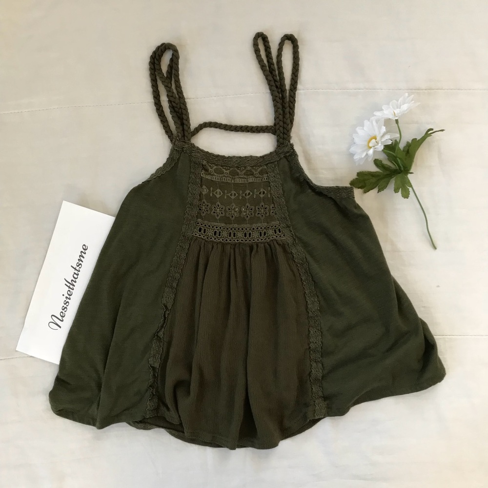Taylor & Sage Olive Green Top