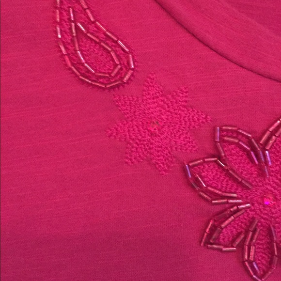 St. John’s Bay Top - Picture 3 of 5