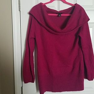 Fushia whbm boat neck sweater