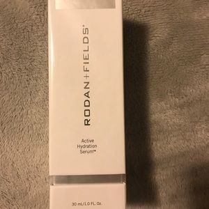 Rodan and Fields active hydration serum.