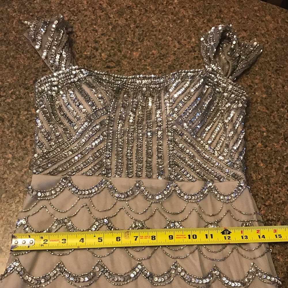 Dress - Picture 5 of 8