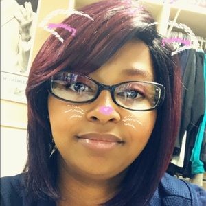 Meet your Posher, Irene