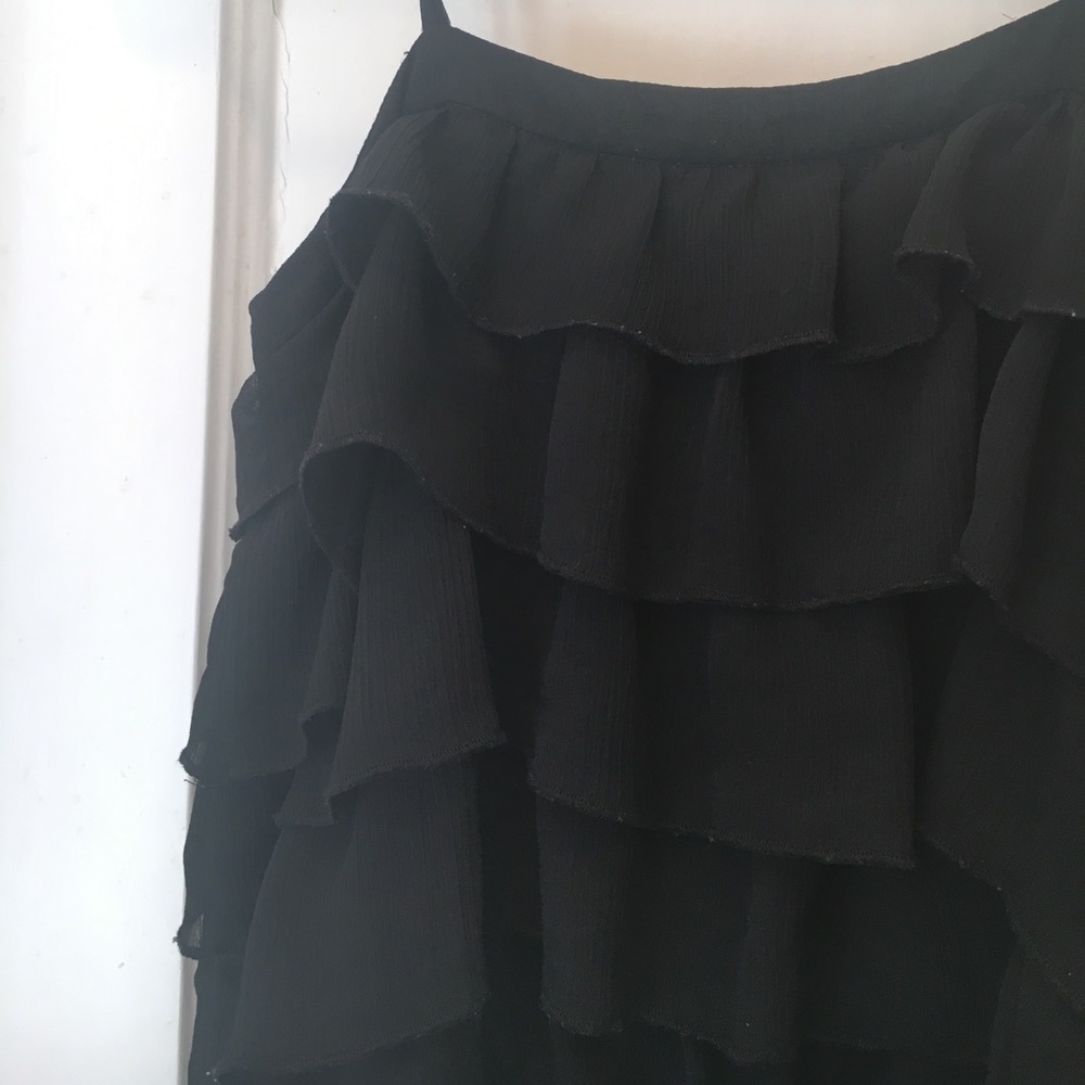 Ruffle Top - Picture 2 of 4