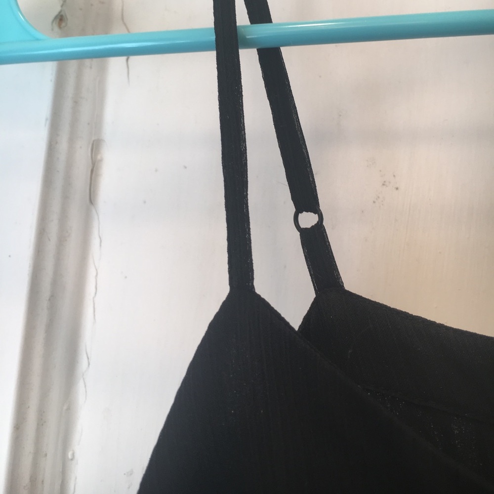 Ruffle Top - Picture 4 of 4