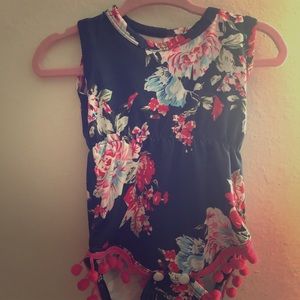 0-3 onesie with matching headband