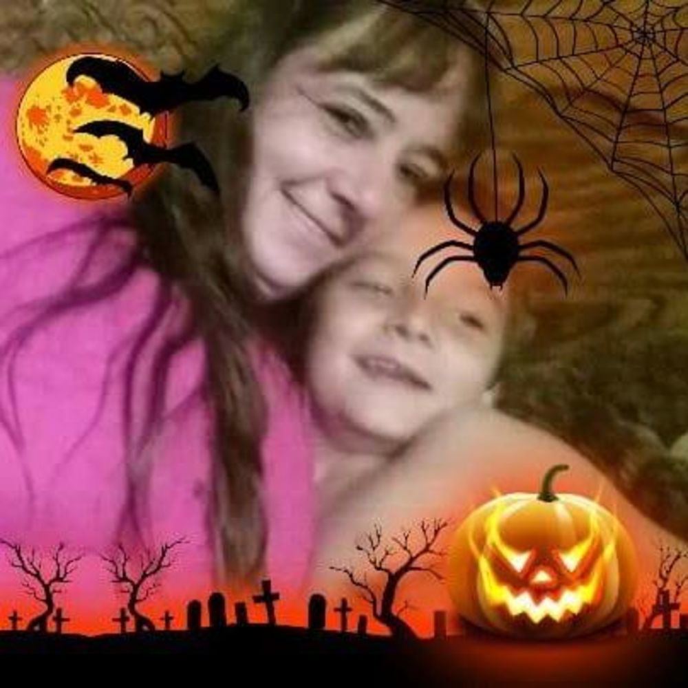 Meet your Posher, Angie