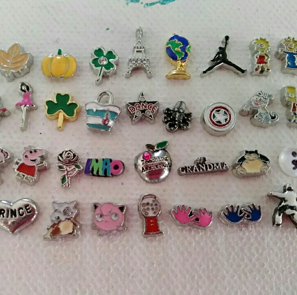 Pokemon Stainless steel Floating Memory lockets - Picture 3 of 3