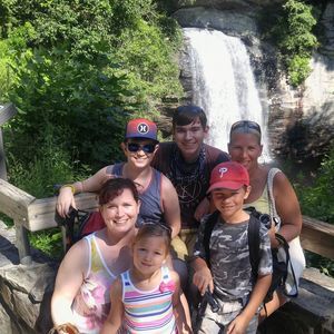 Meet your Posher, Donna