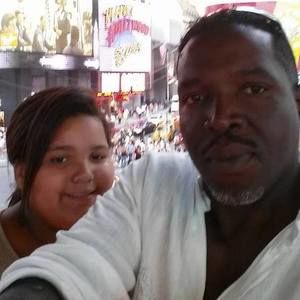 Meet your Posher, Carl