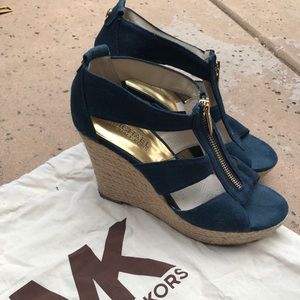 Michael Kors Navy Canvas Wedge Sandal size 6