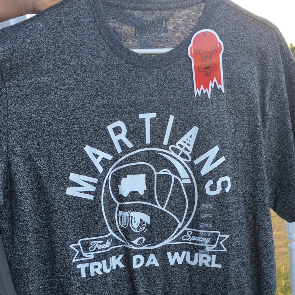 Trukfit t shirt