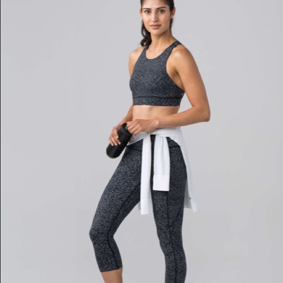 • Lululemon • Fast and Free Sports Bra Soundwave - Picture 3 of 6