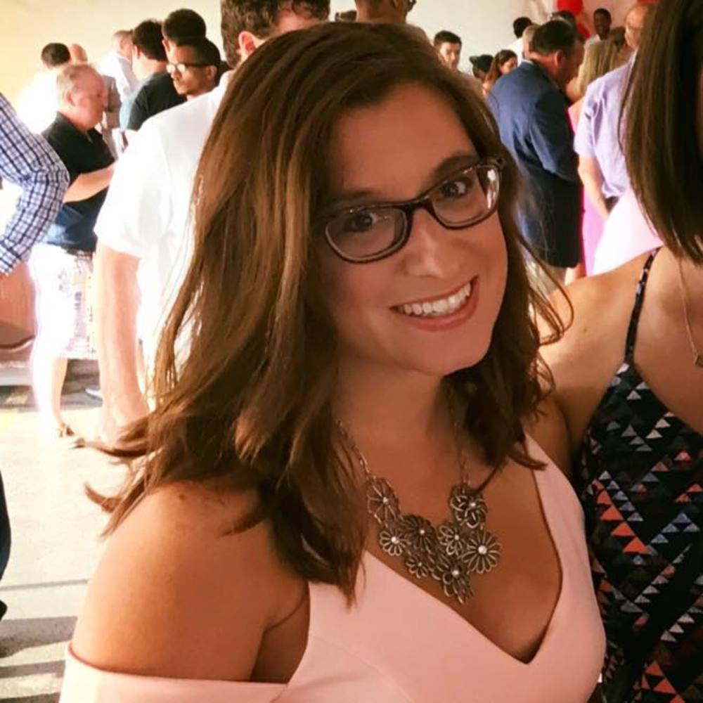Meet your Posher, Lisa