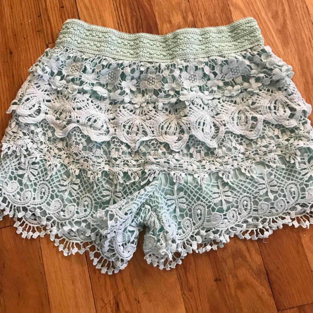 Scalloped Lace Shorts