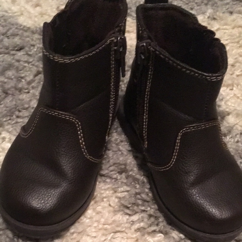Gymboree boots