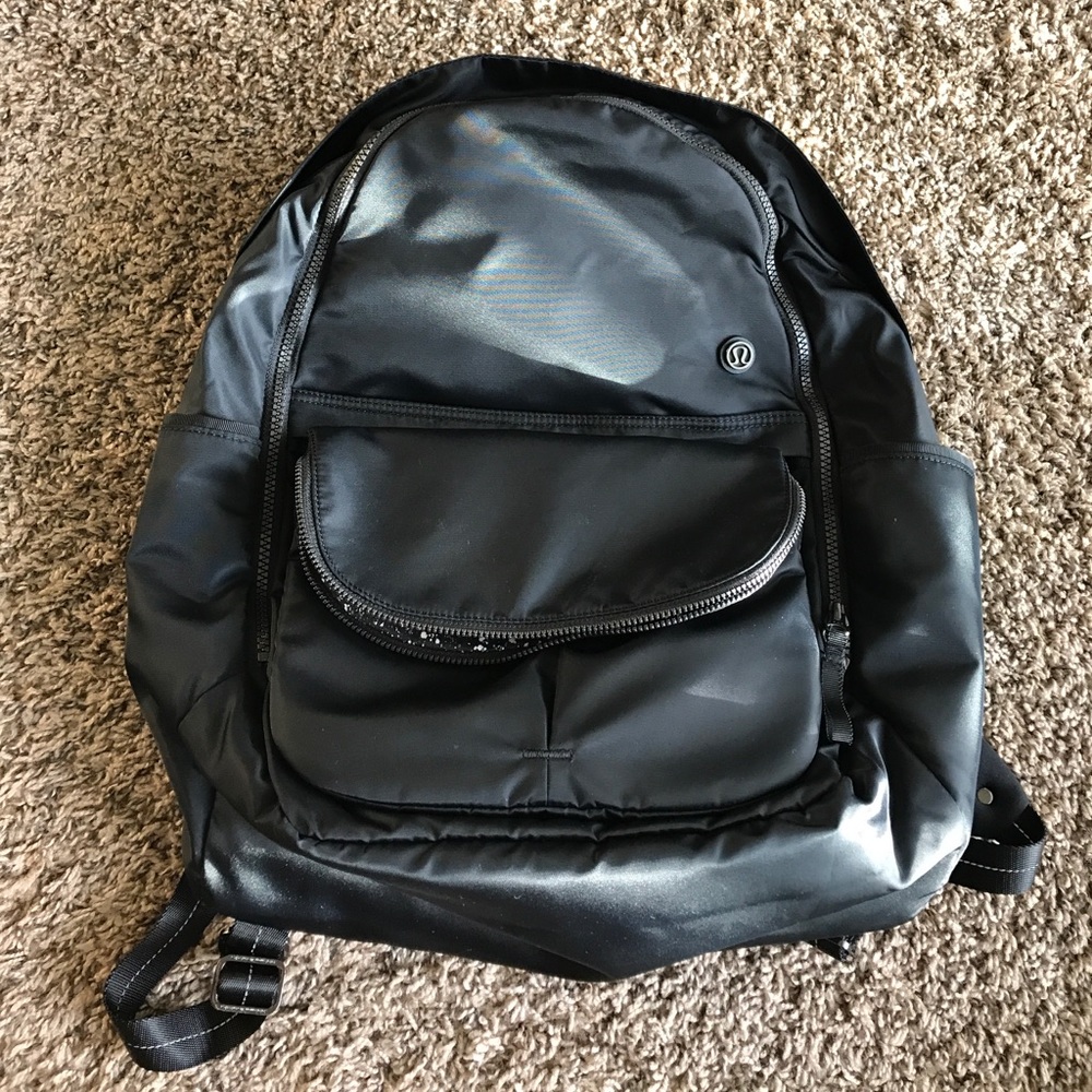 🔴SOLD🔴 Lululemon backpack