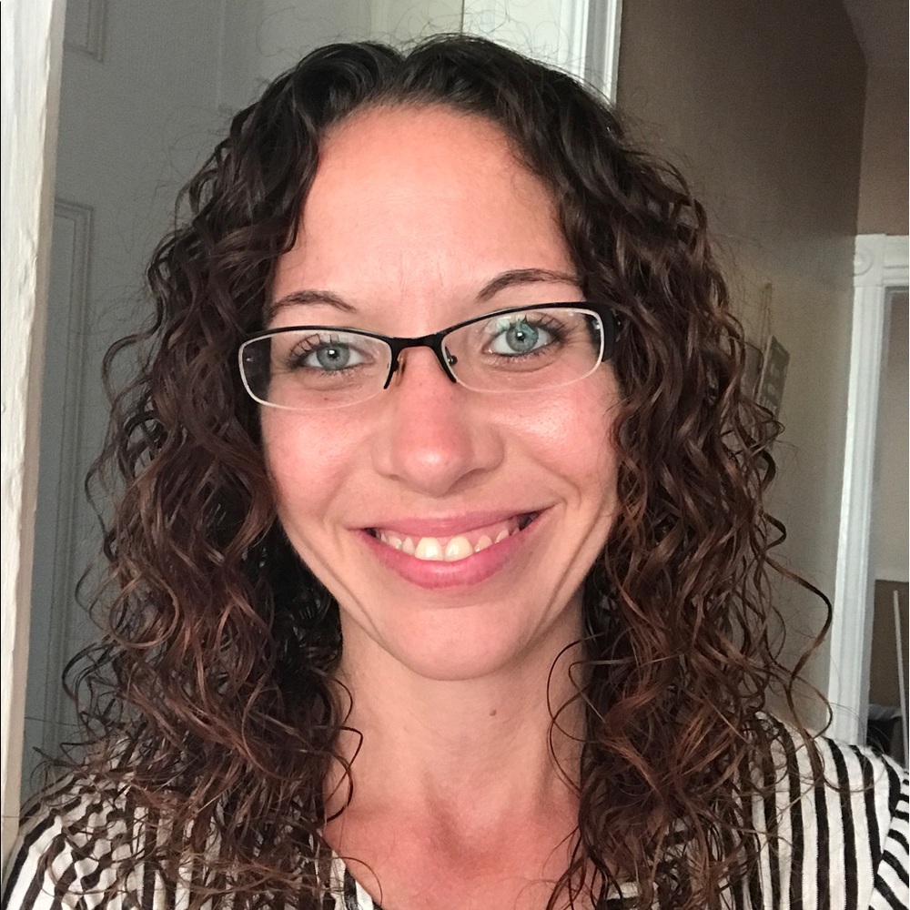 Meet your Posher, Valerie