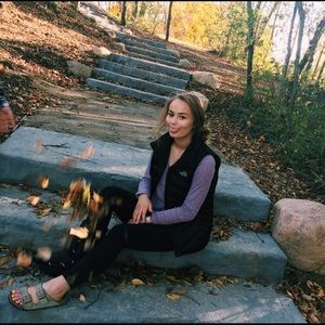 Meet your Posher, Alyssa