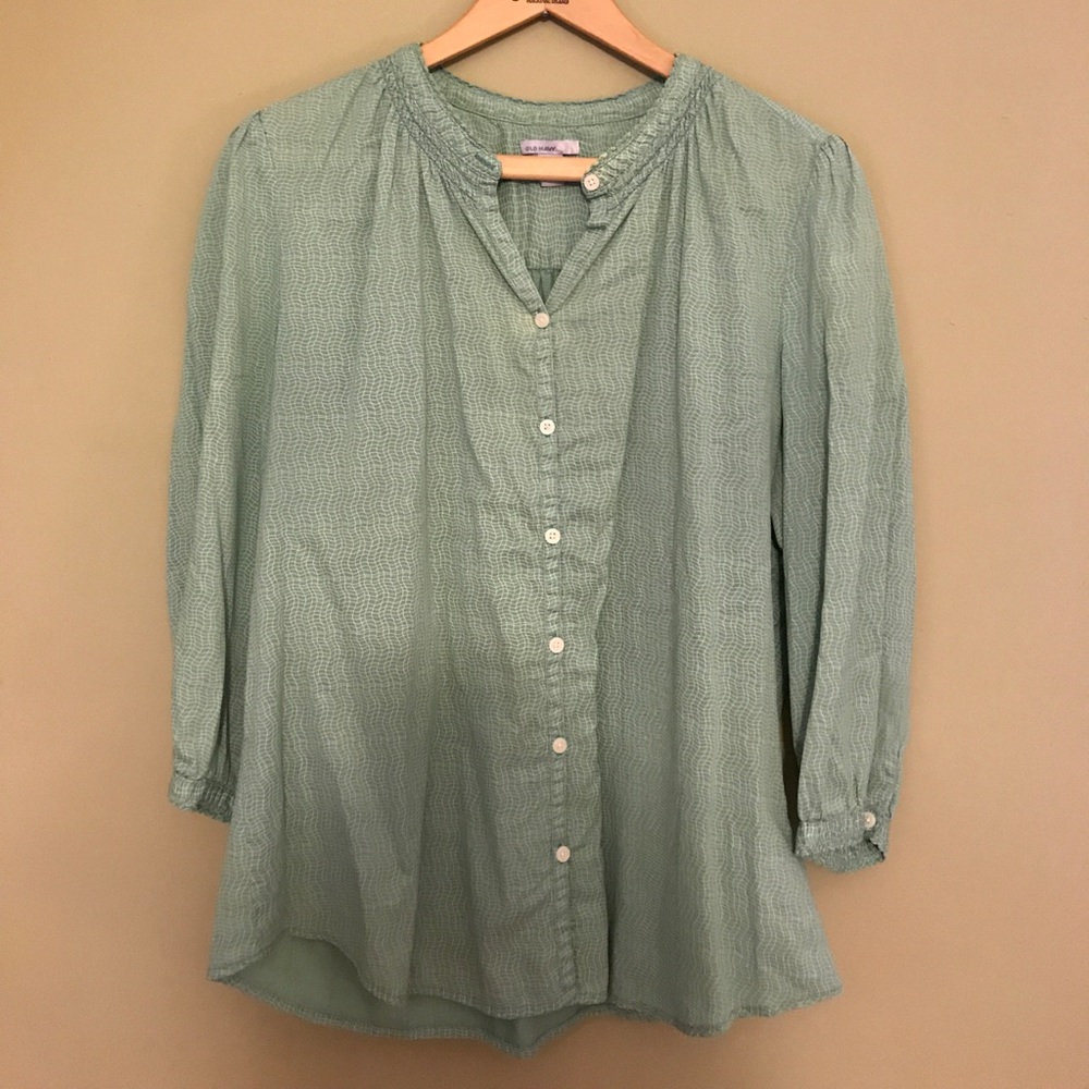 Old Navy blouse