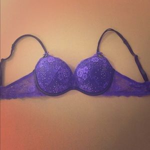 Victoria's Secret GORGEOUS plunge, NWOT, 34B