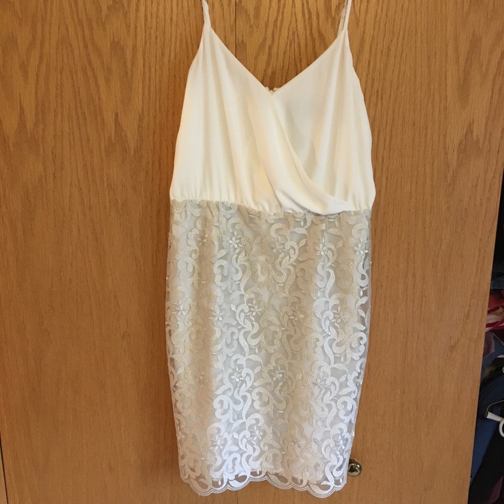 Laundry by Shelli Segal Warm White Lace Dress