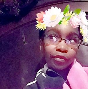 Meet your Posher, Leslie