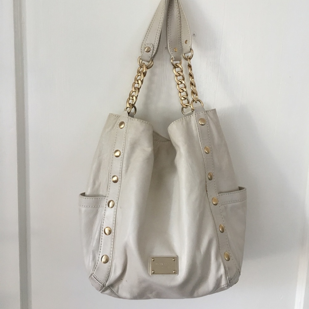 Michael Kors white leather shoulder bag