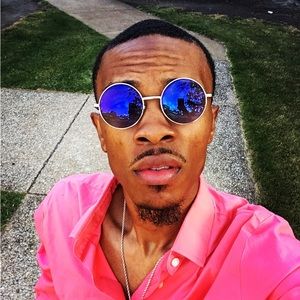 Meet your Posher, Ronald