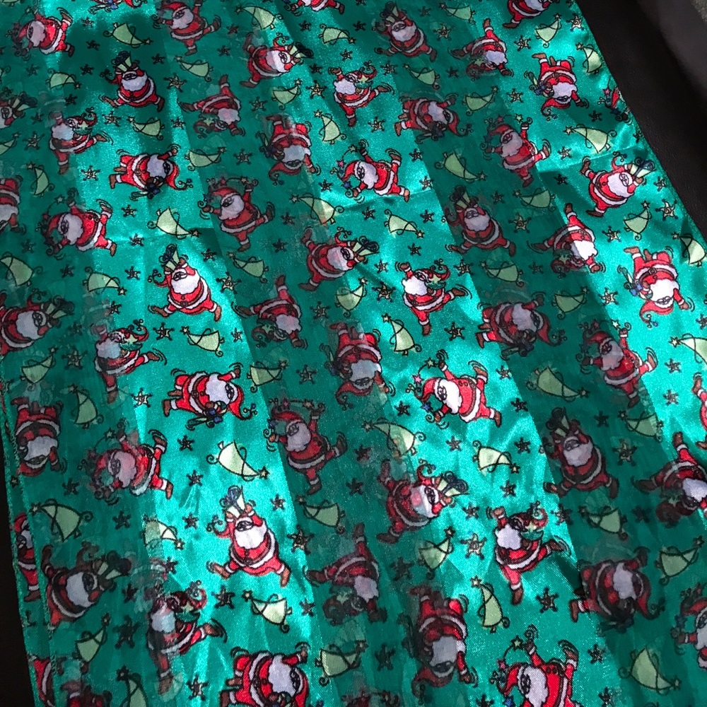 Holiday scarf - Picture 2 of 3