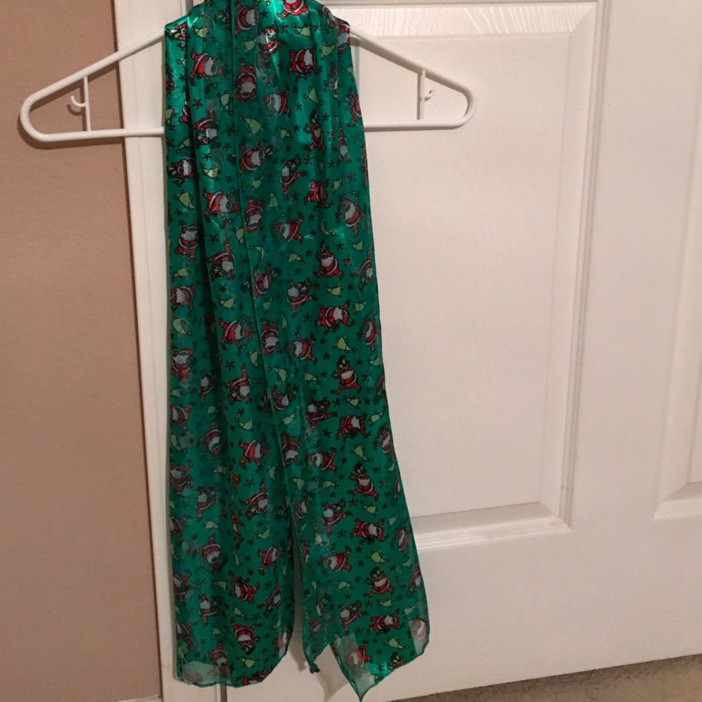 Holiday scarf