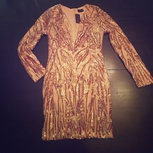 Gold/Tan Long Sleeve, Shimmery Dress, L