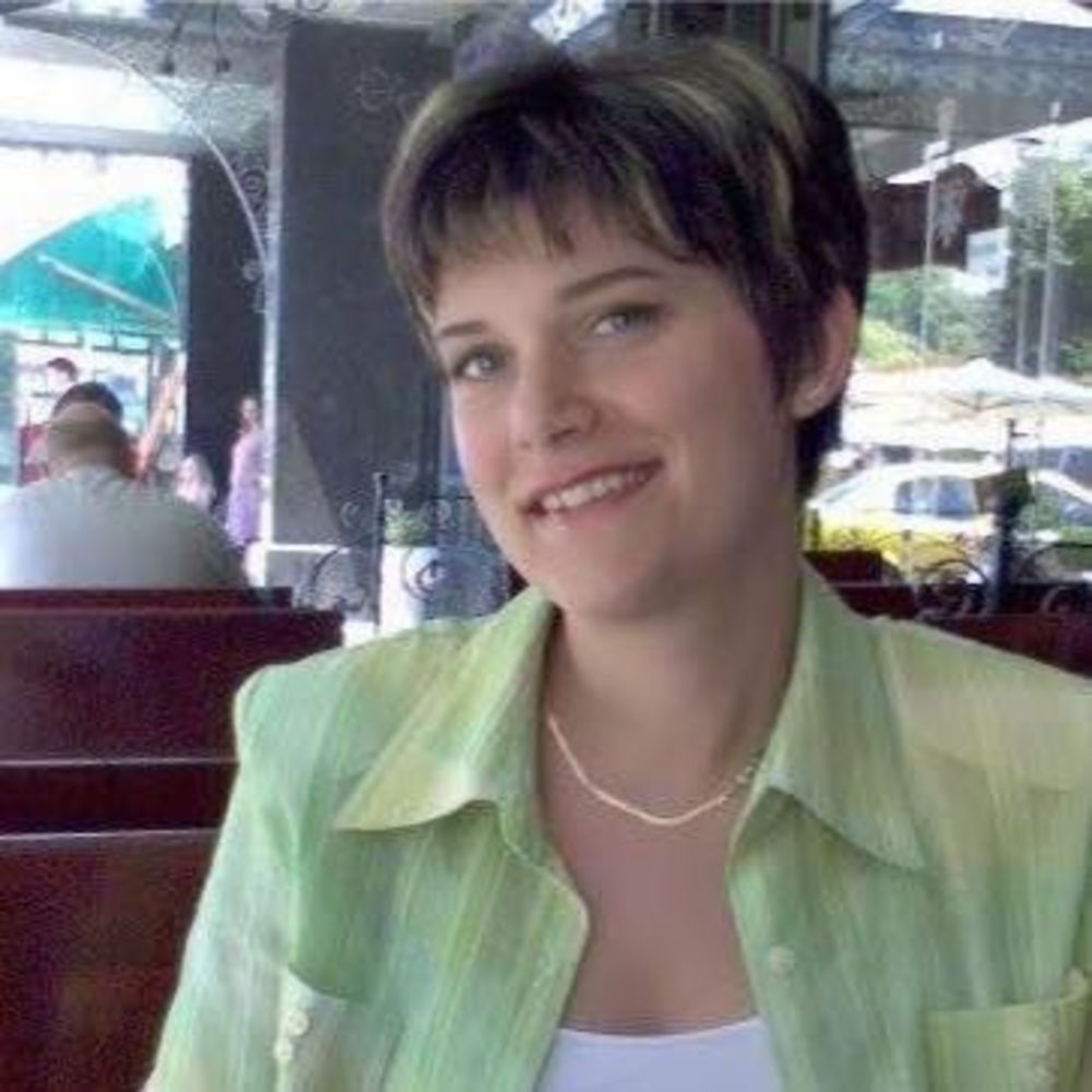 Meet your Posher, Iliana