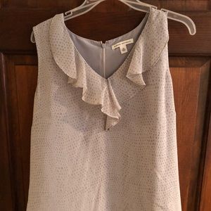 LAST CHANCE! Women’s Banana Republic tank