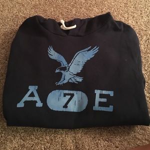 American Eagle men's hooded sweatshirt
