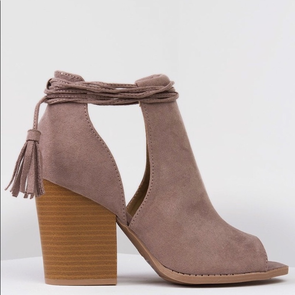Taupe peep toe bootie size 10