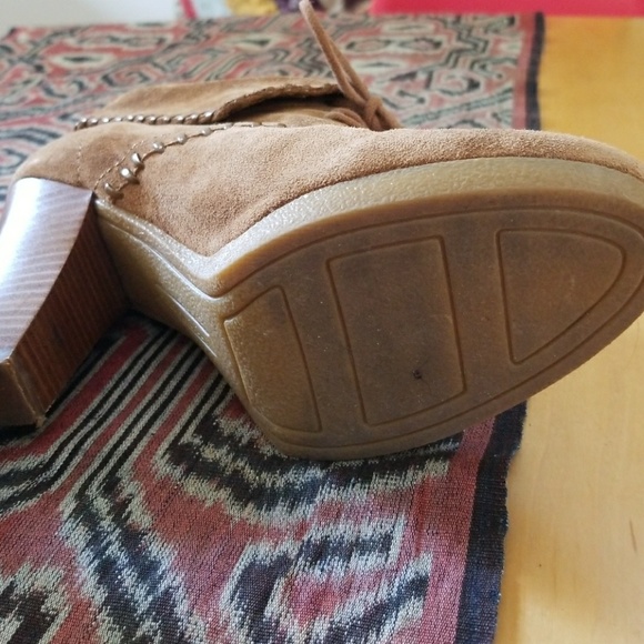 Super soft suede boot - Picture 3 of 8