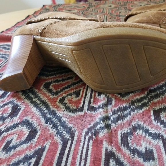 Super soft suede boot - Picture 4 of 8