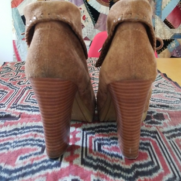 Super soft suede boot - Picture 5 of 8