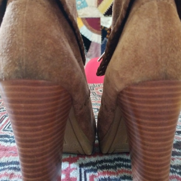 Super soft suede boot - Picture 6 of 8