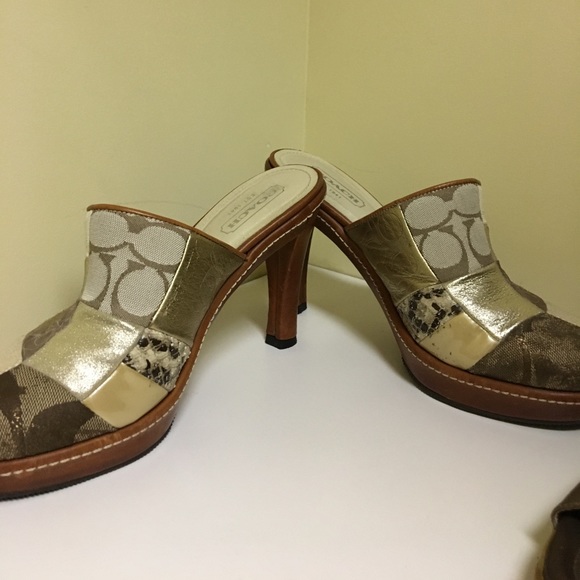 Coach Clogs! - Picture 2 of 8