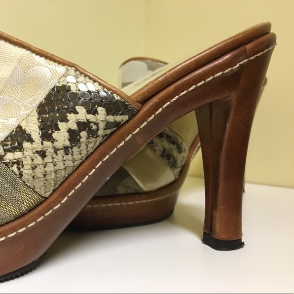 Coach Clogs! - Picture 6 of 8