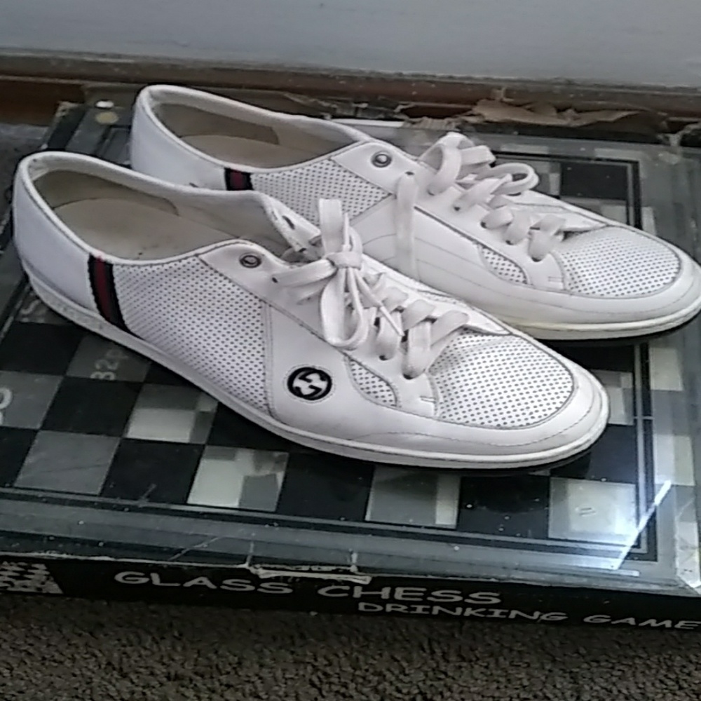 Gucci sneaks